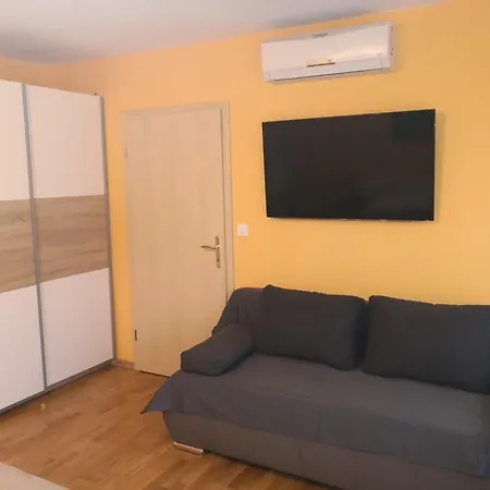Guest house Pri Storklji