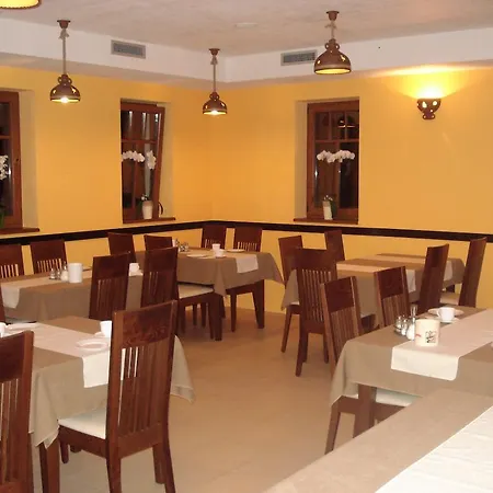Guest house Pri Storklji