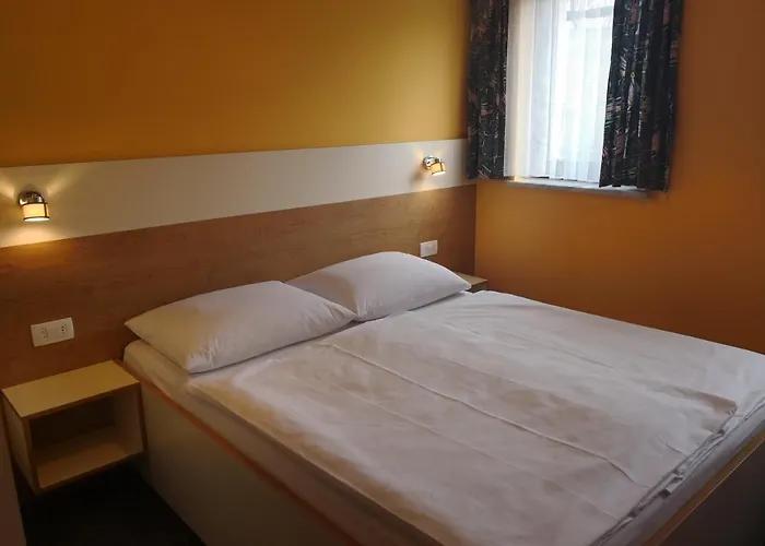 Pri Storklji Hiša za goste